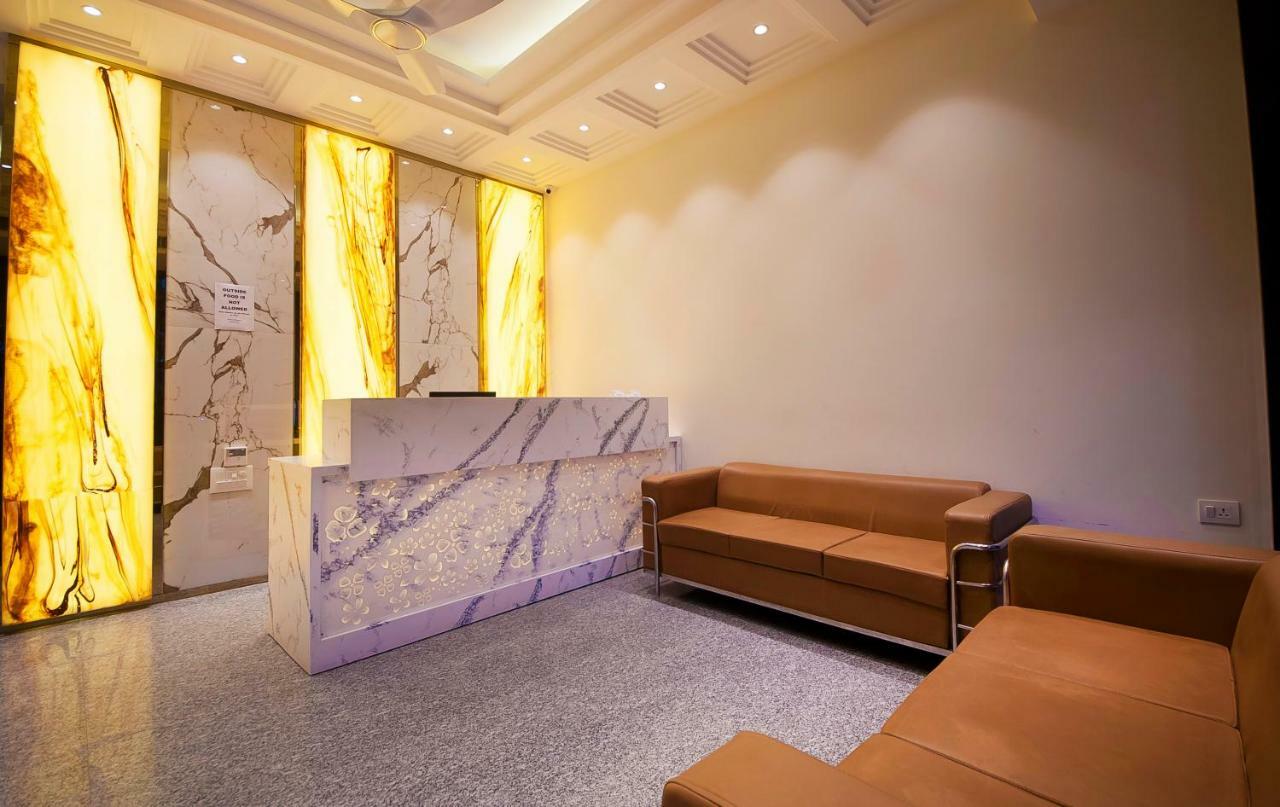 Hotel Z Suites- Delhi Igi Airport Ню Делхи Екстериор снимка